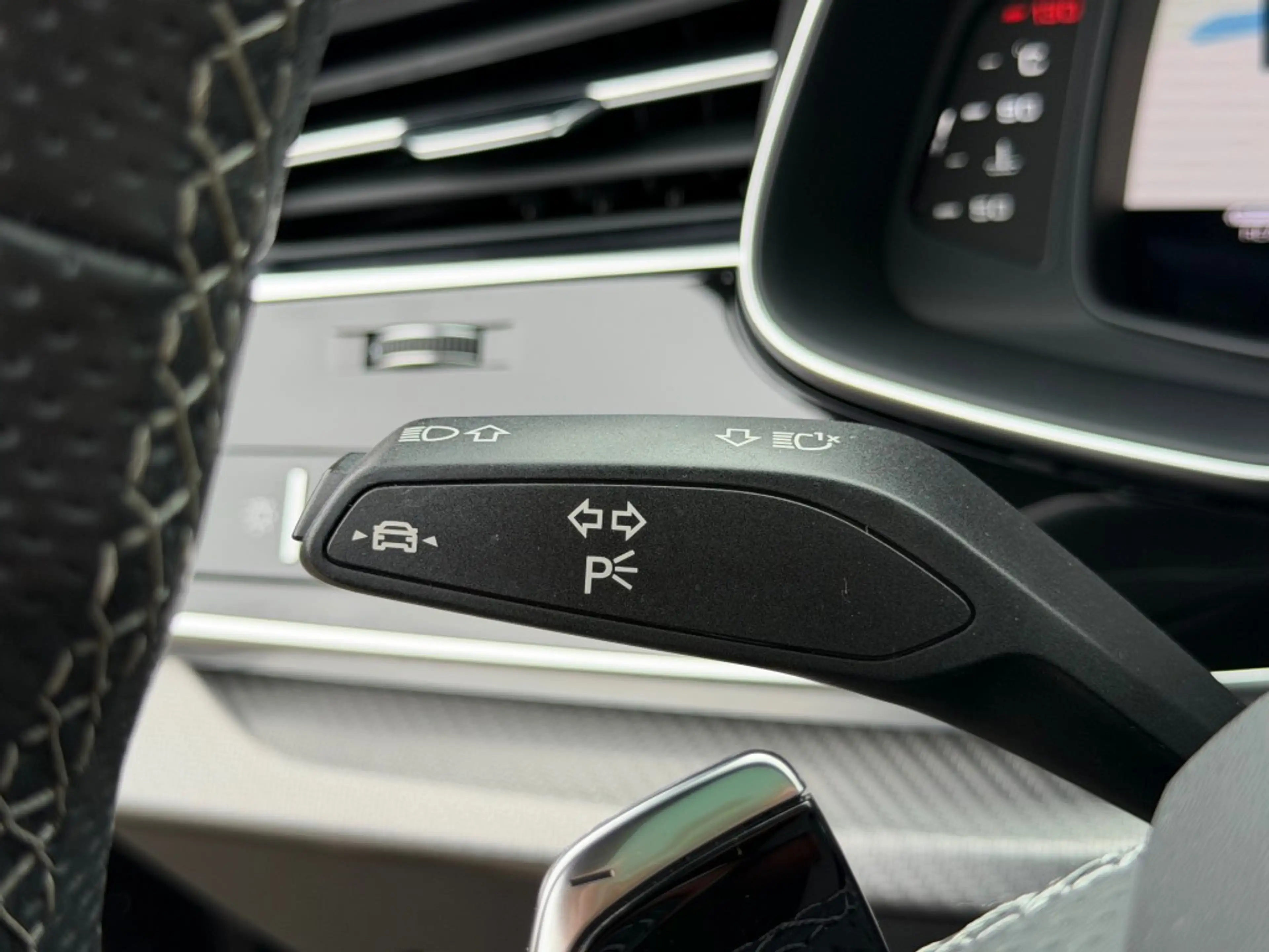 Audi RS Q8 4.0 TFSI RS Q8 Quattro 4 wielbesturing Hud B&O Pan — photo 40