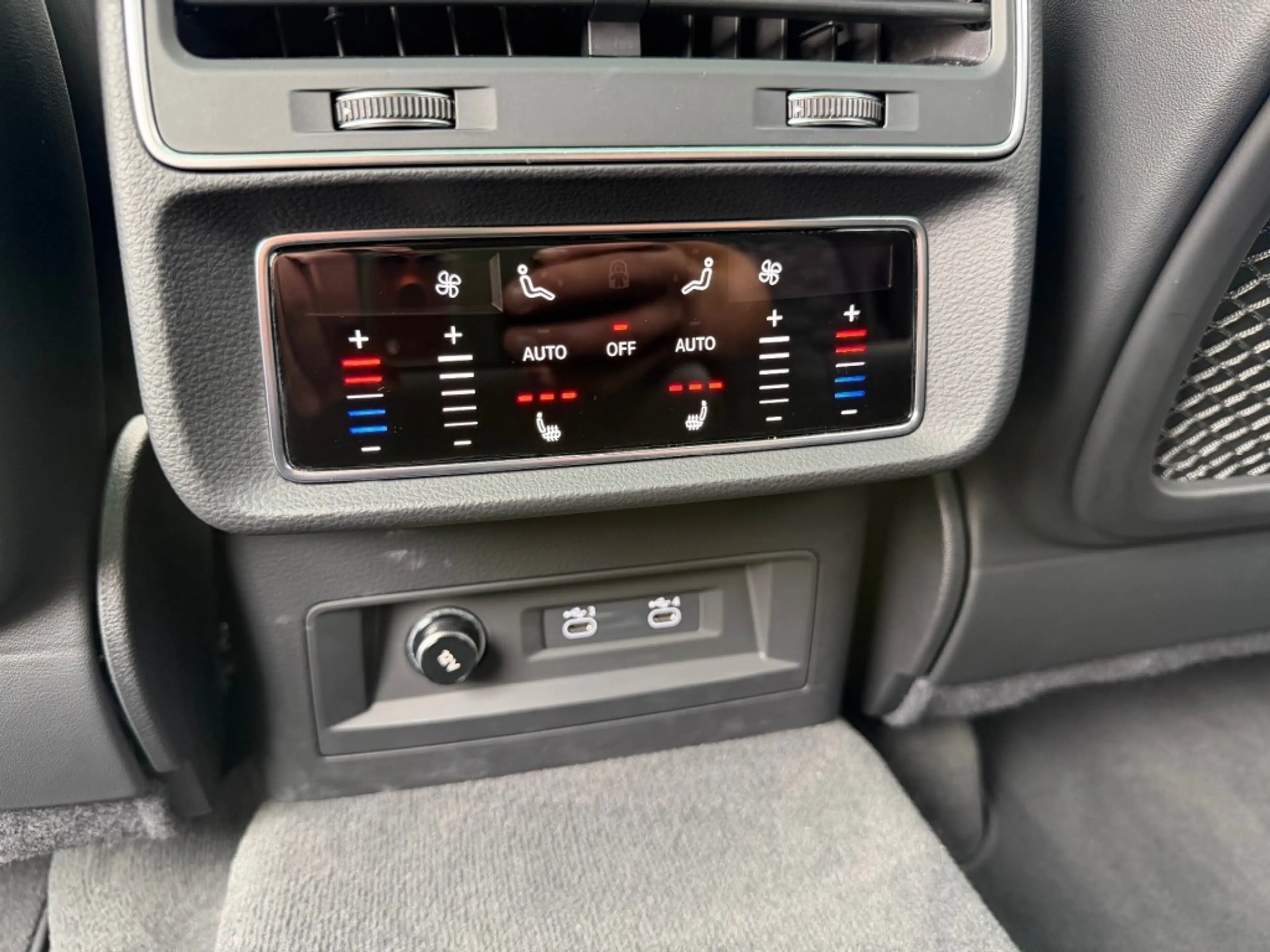 Audi RS Q8 4.0 TFSI RS Q8 Quattro 4 wielbesturing Hud B&O Pan — photo 21