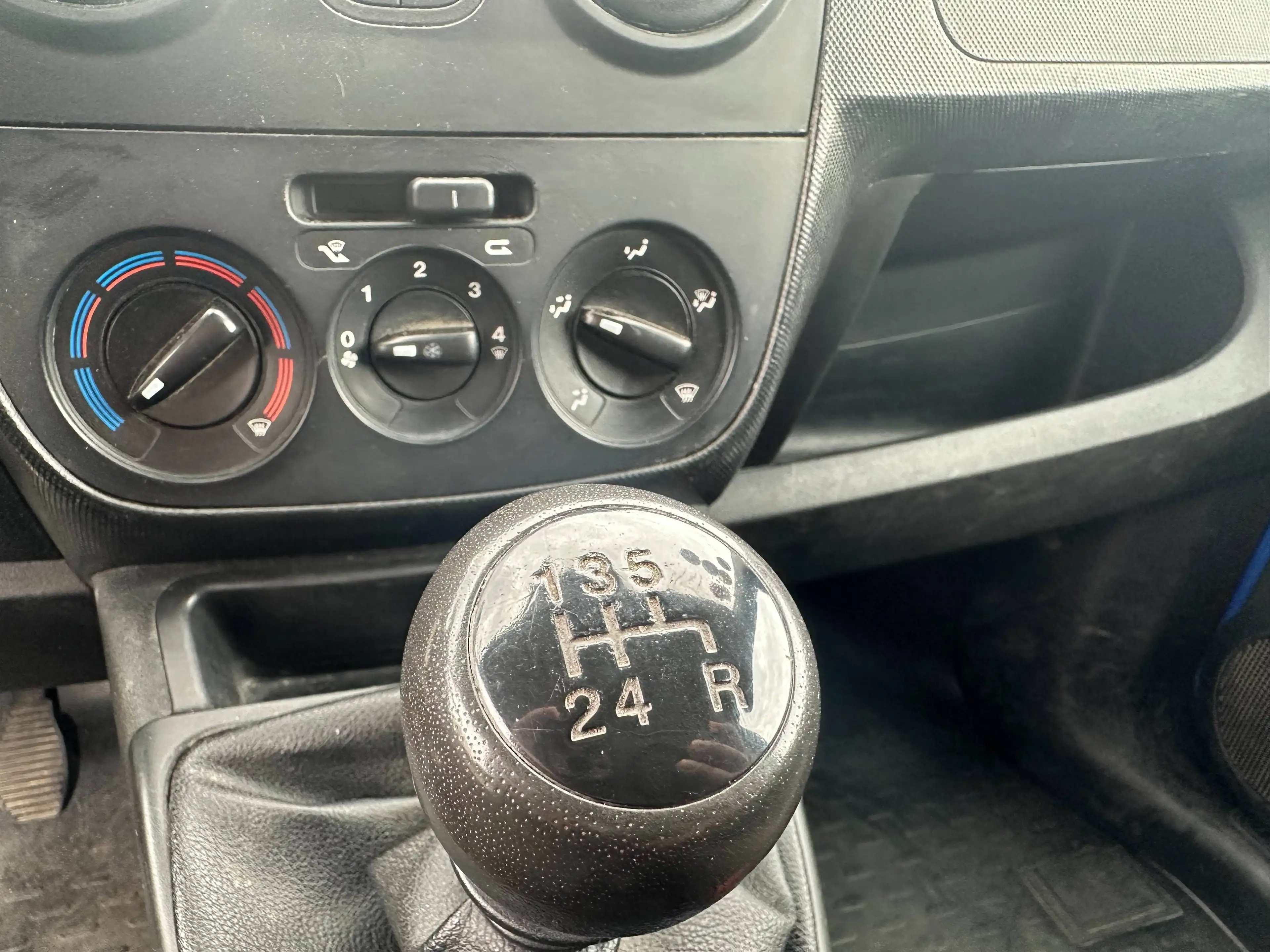 Fiat Fiorino 1.4i Base (EU6.2) — photo 15