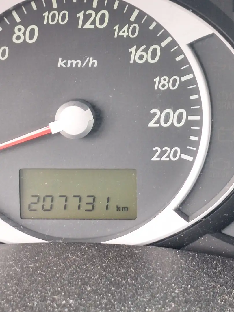 Hyundai TUCSON 2.0i Dynamic Grijs - 1