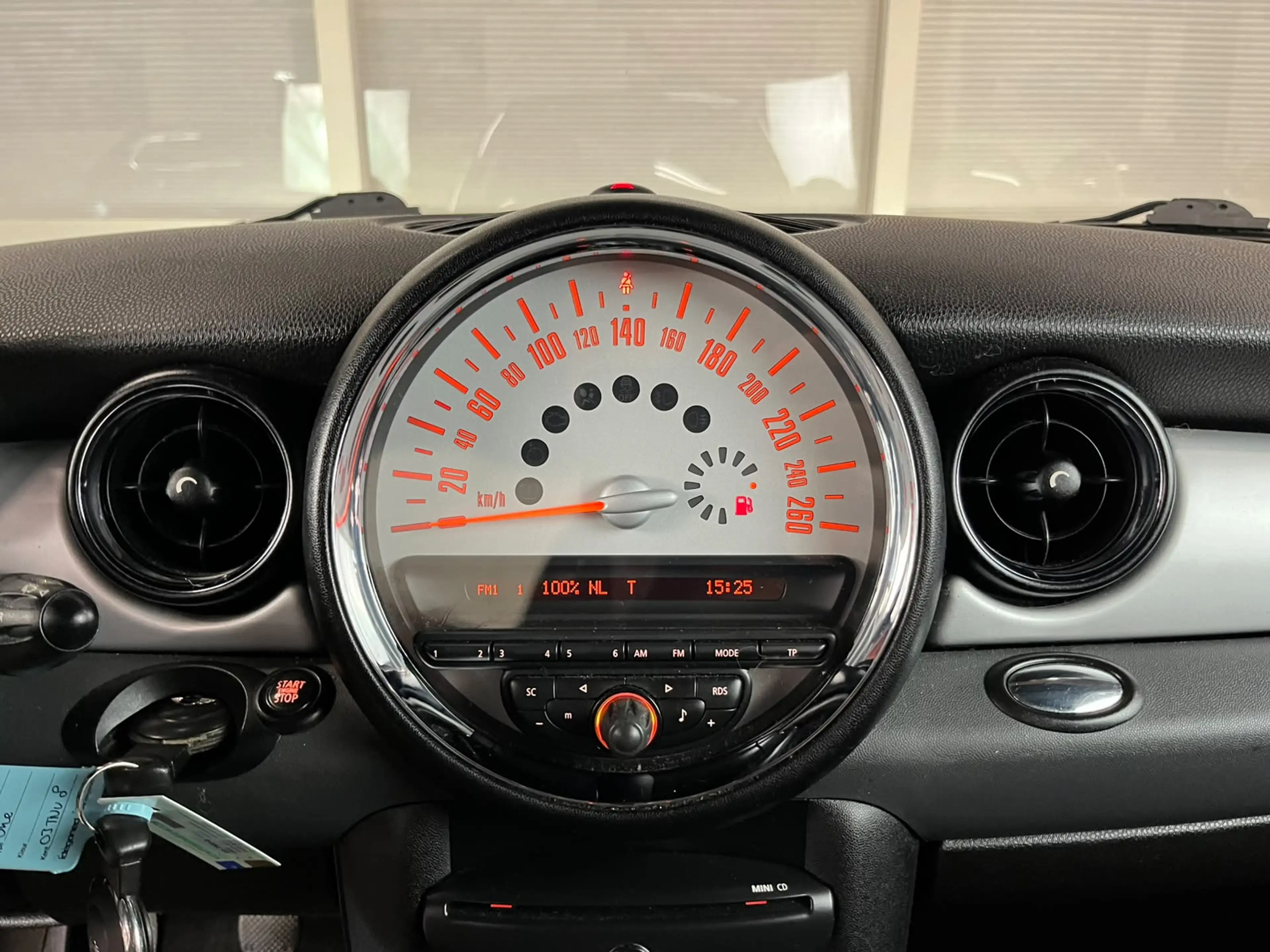 MINI One 3-Deurs 1.6 MINIMALIST — photo 9
