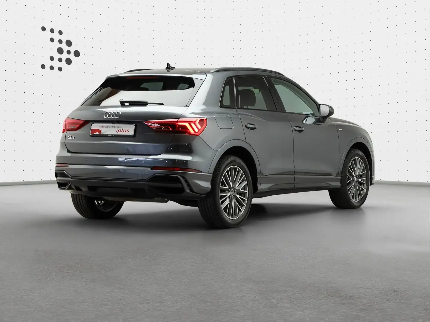Audi Q3 S line black 45 TFSI e Assist*Navi*SONOS*LED Grijs - 2