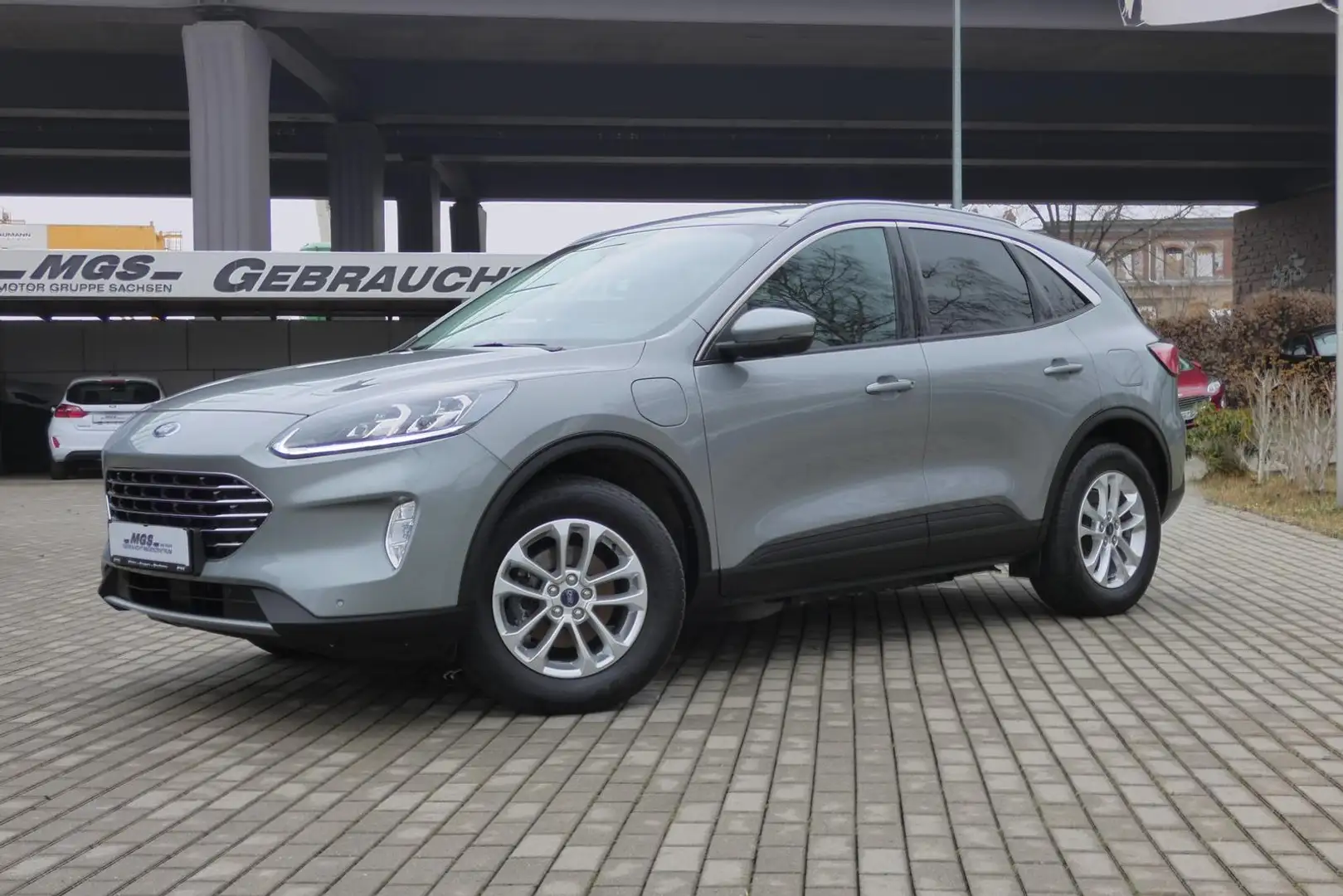 Ford Kuga 2.5 PHEV 'Titanium X' #AHK #Navi #DAB #LED Silber - 2