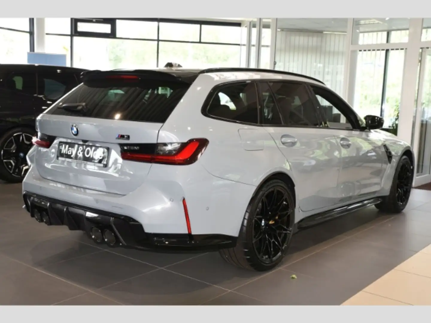 BMW M3 Competition xDrive Touring Carbon harman kardon HU Grau - 2