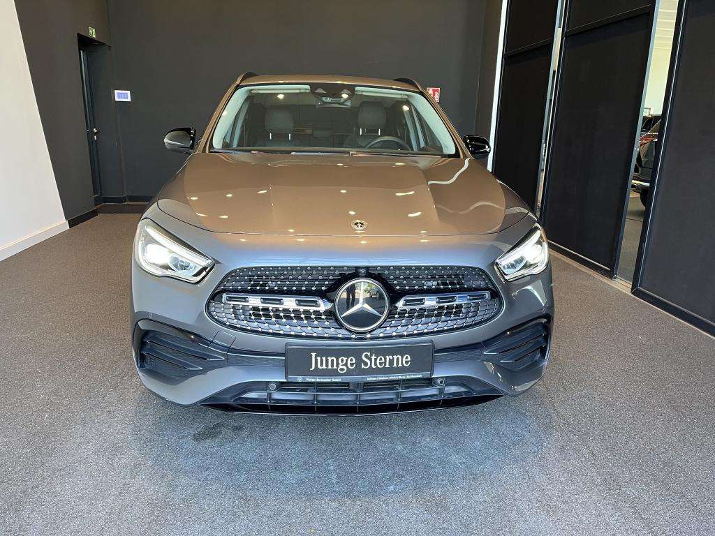 Mercedes-Benz GLA-Klasse