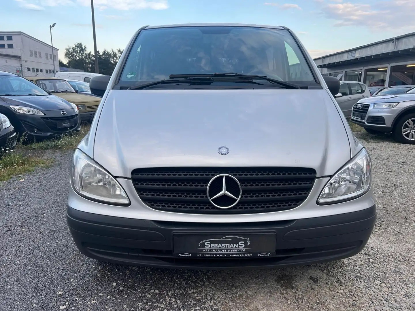 Mercedes-Benz Vito Kombi 111 CDI 9-Sitzer Klima Tüv 04/26 Silver - 2