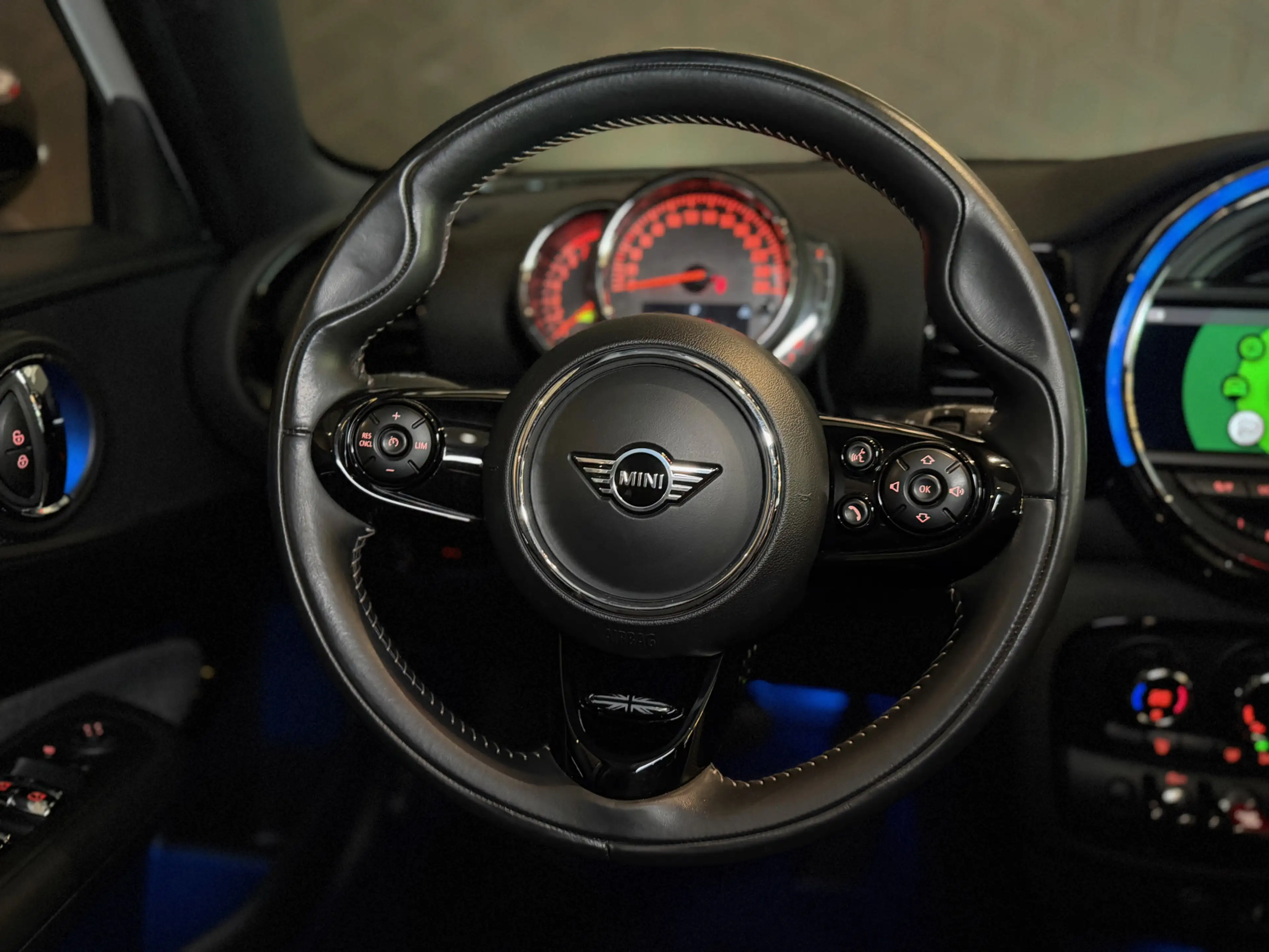 MINI Cooper Clubman 1.5 Pepper |Panoramadak|keyless|trekhaak| — photo 15