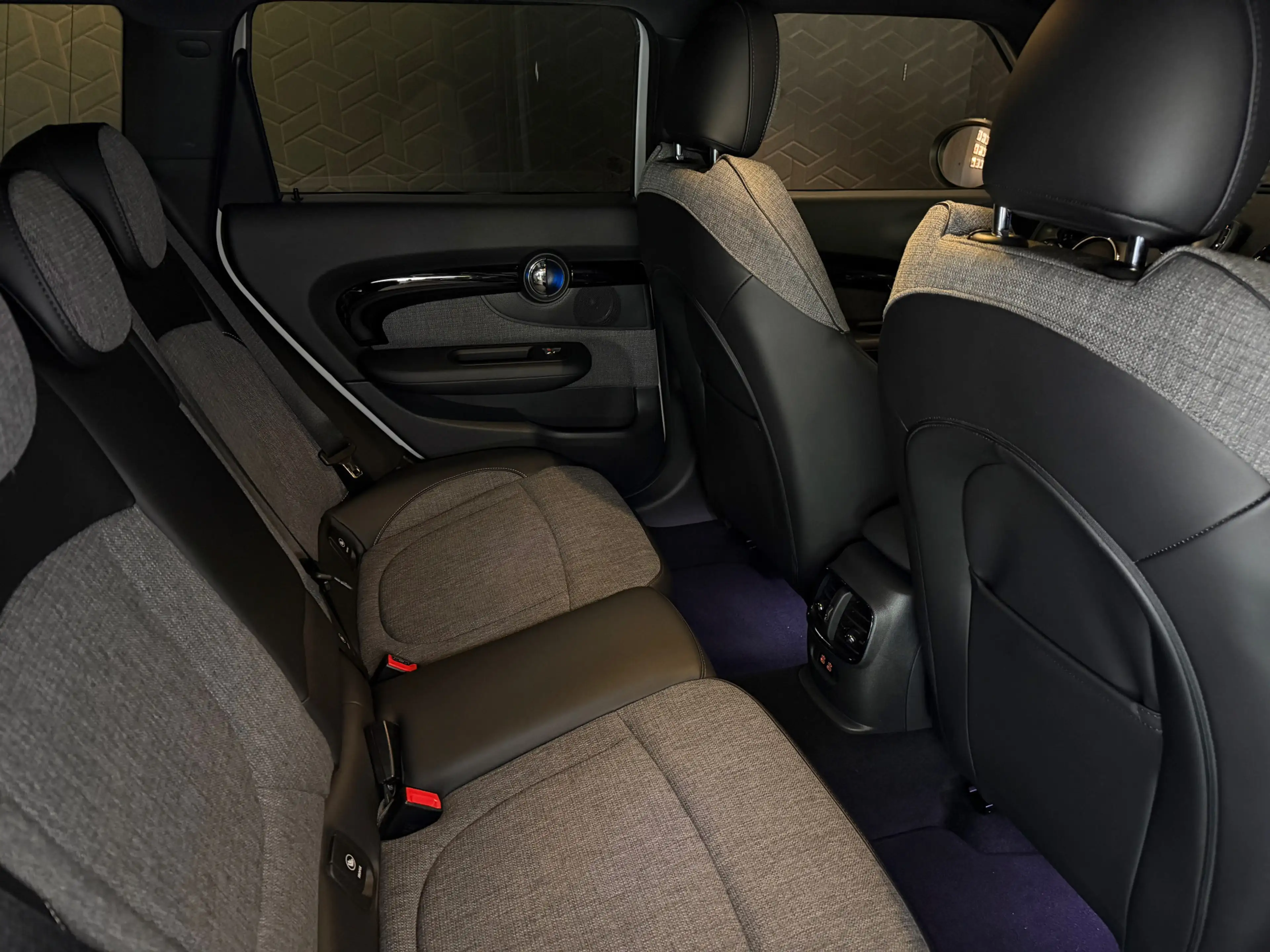 MINI Cooper Clubman 1.5 Pepper |Panoramadak|keyless|trekhaak| — photo 13