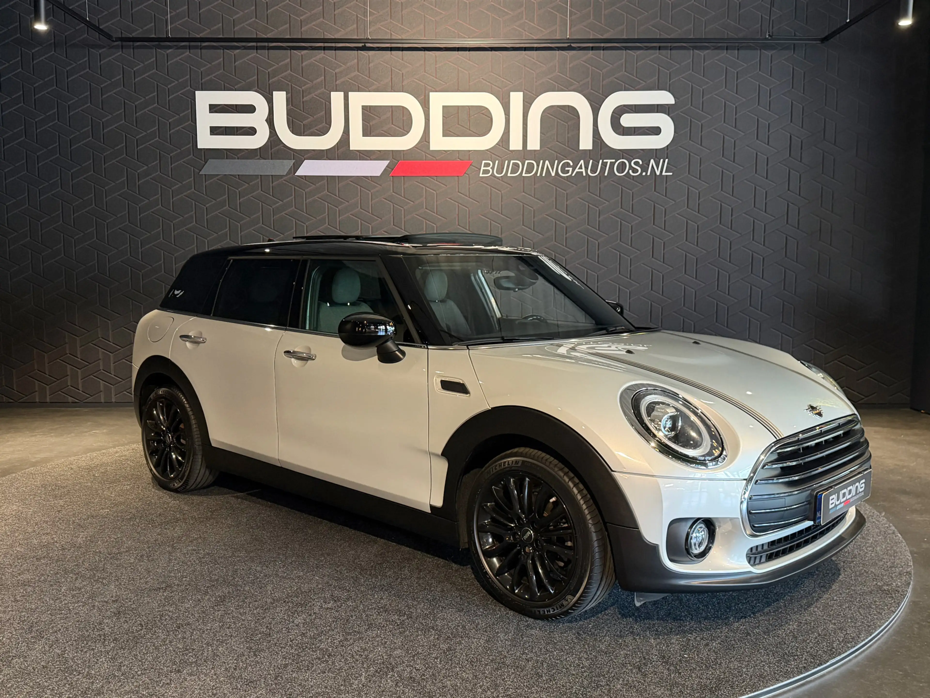 MINI Cooper Clubman 1.5 Pepper |Panoramadak|keyless|trekhaak| — photo 3