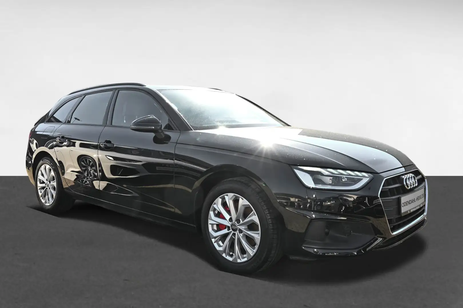 Audi A4 Avant 40 TFSI S tronic  Navi Schwarz - 2