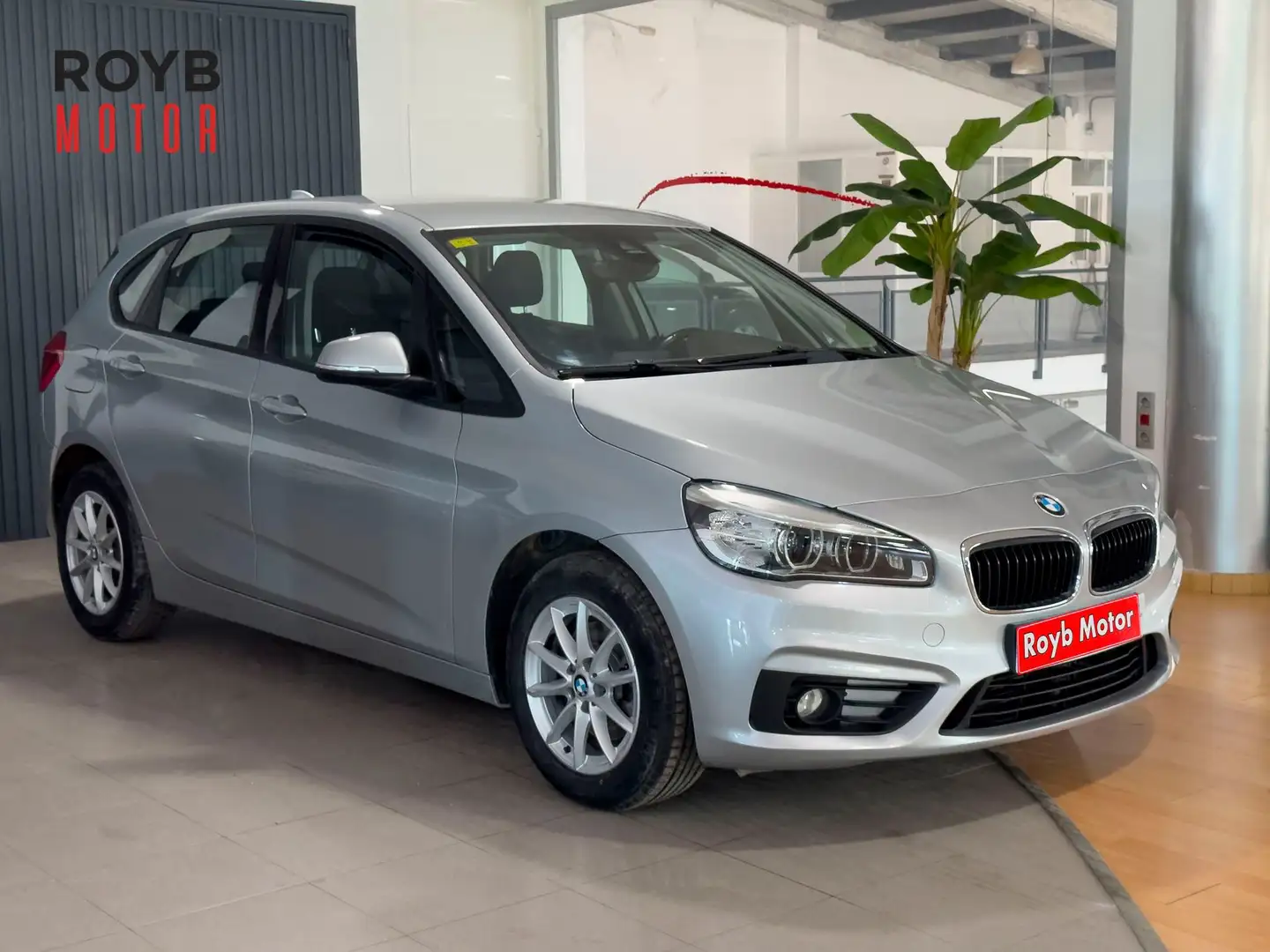 BMW 218 Gran Tourer 218d Gris - 1