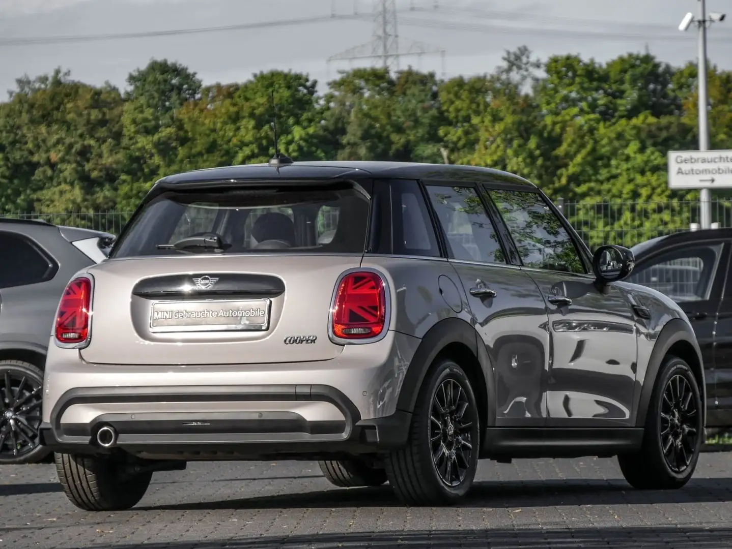 MINI Cooper NAVI LED PDC V+H DAB Tempomat Klimaaut. Grigio - 2