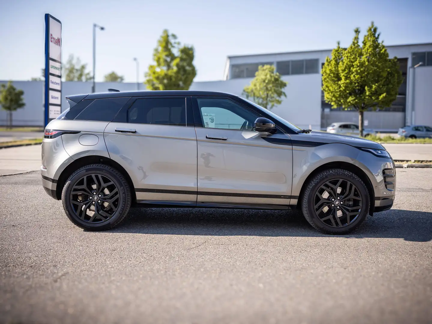 Land Rover Range Rover Evoque Range Rover Evoque 2,0 D180 R-Dynamic SE Aut. R-Dynamic SE Grau - 2