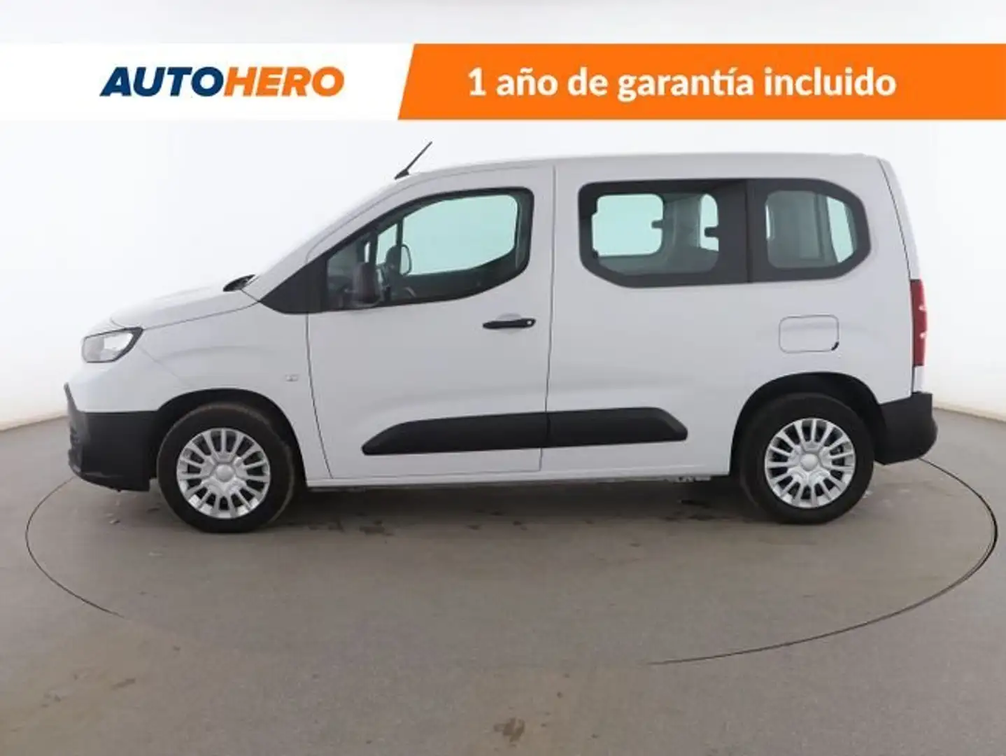 Toyota 1.5 GX L1 Білий - 2