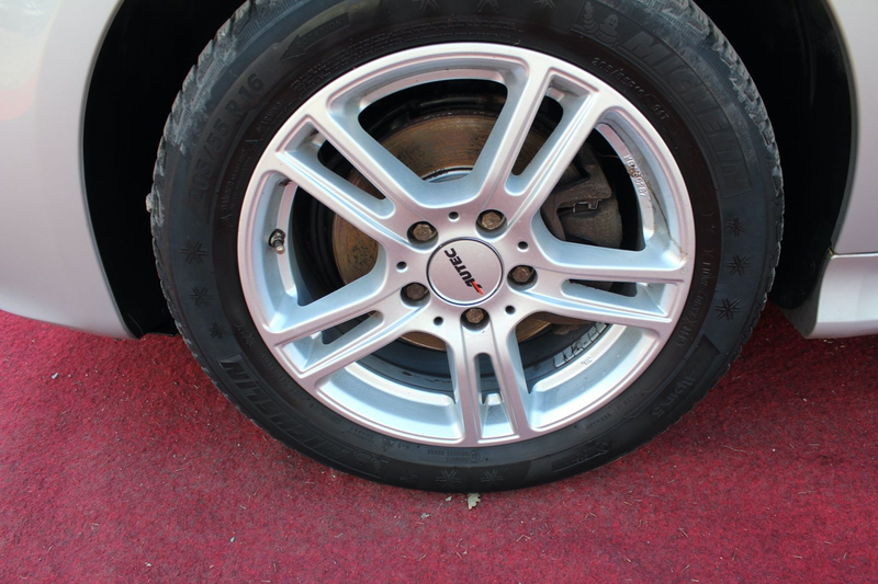 Mercedes-Benz B 160 KLIMA ALLWETTERREIFEN SITZHEIZUNG — photo 6