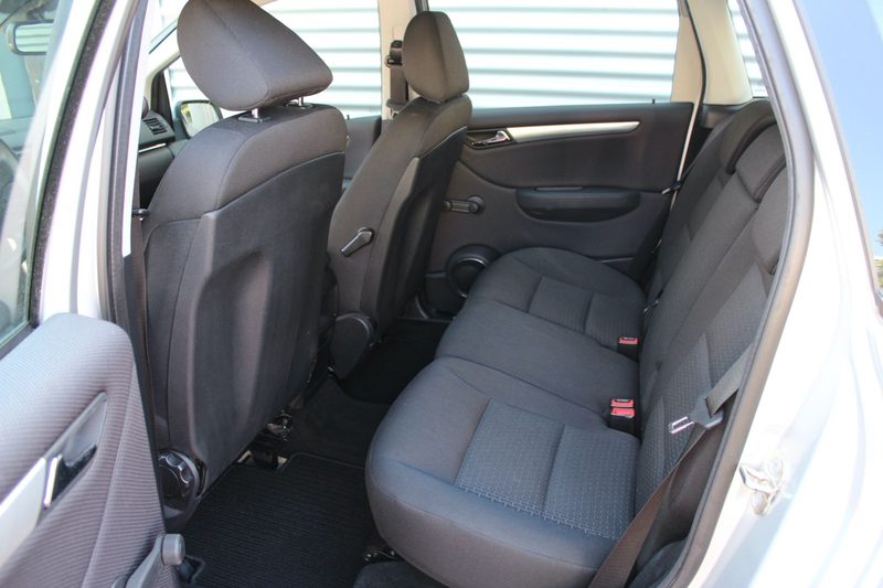 Mercedes-Benz B 160 KLIMA ALLWETTERREIFEN SITZHEIZUNG — photo 10