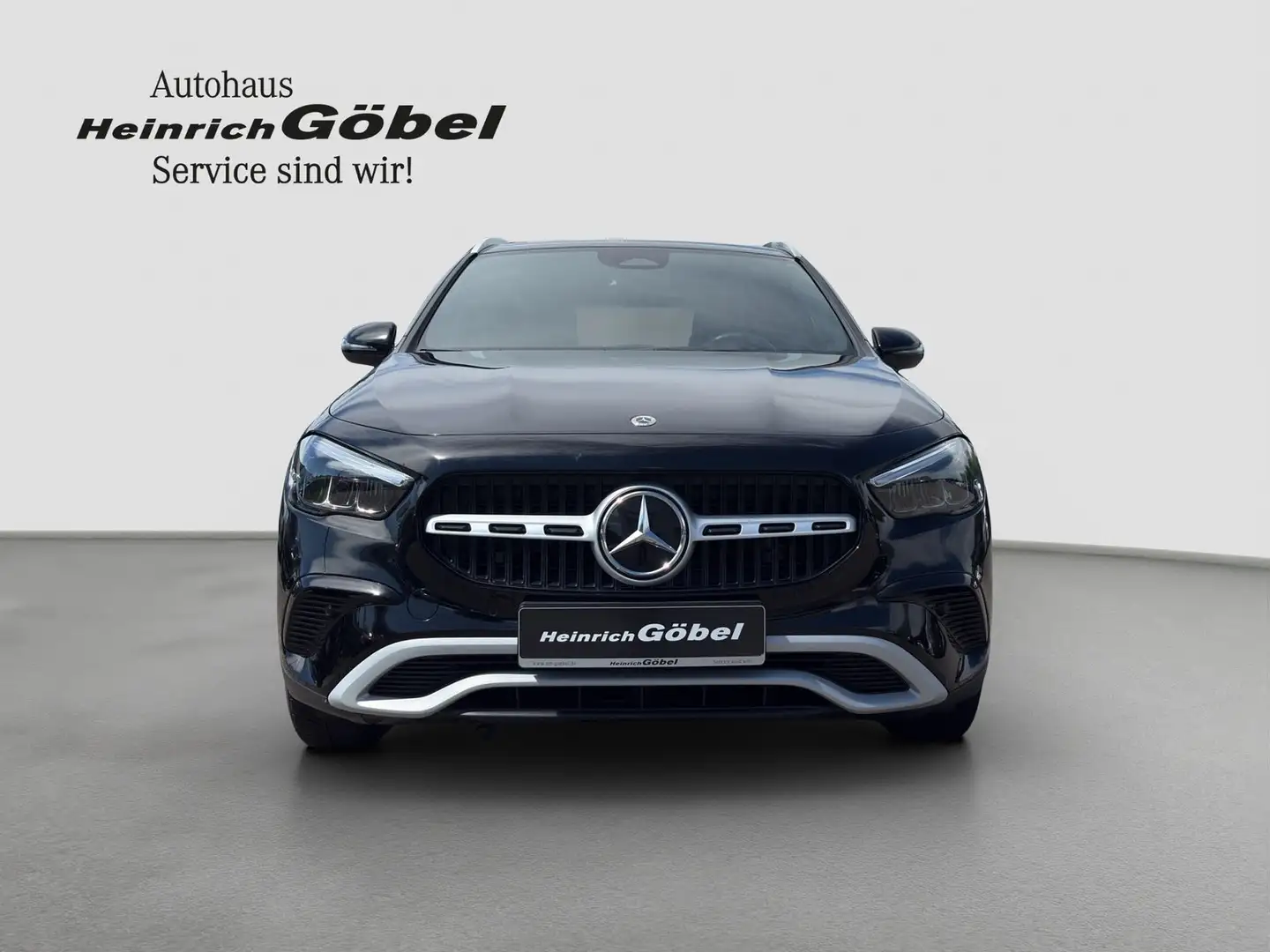 Mercedes-Benz GLA 200 *KAMERA*LED*SITZHEIZUNG*SPURHALTEASSIST* Schwarz - 2
