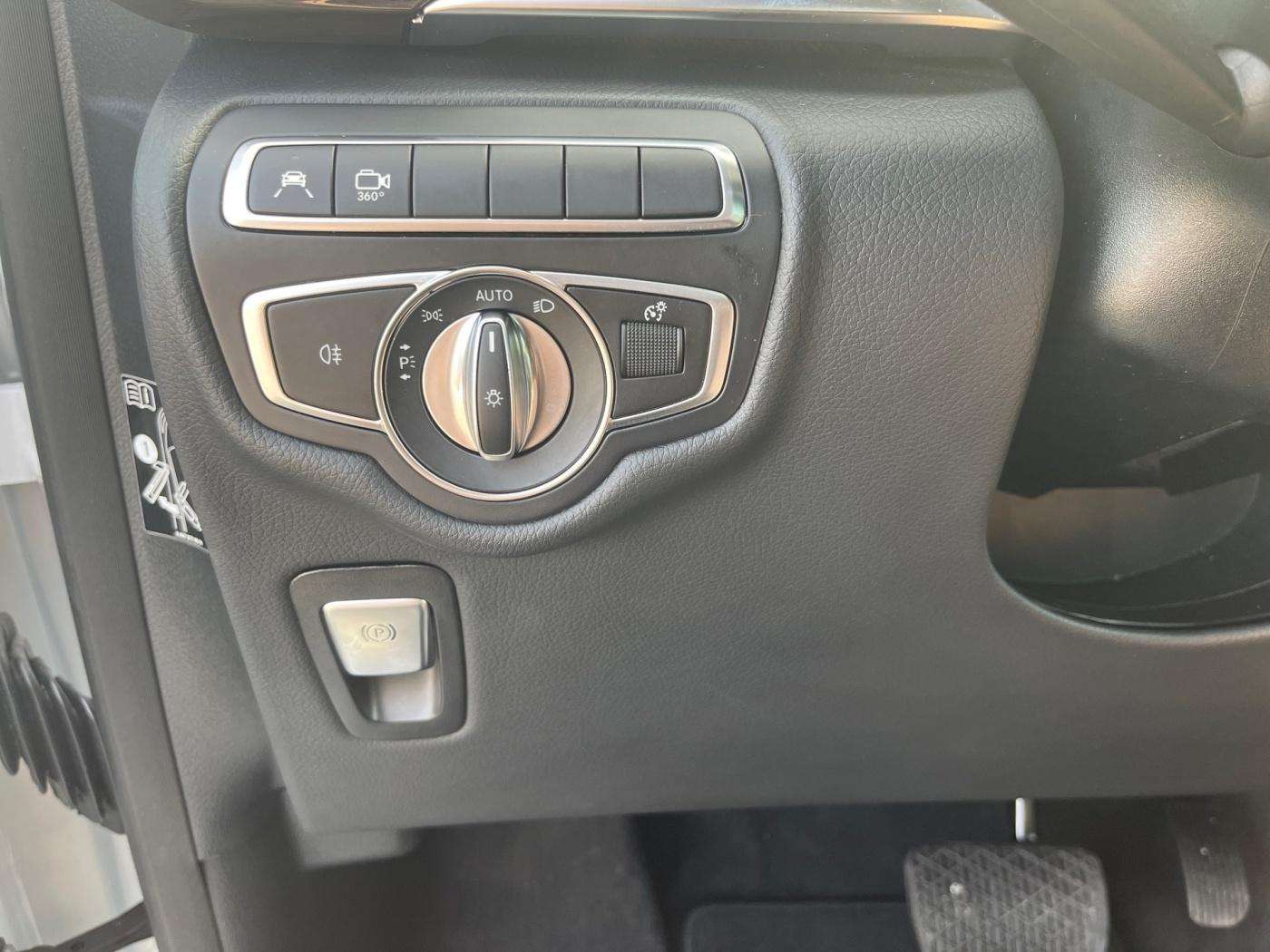 Mercedes-Benz EQV 300