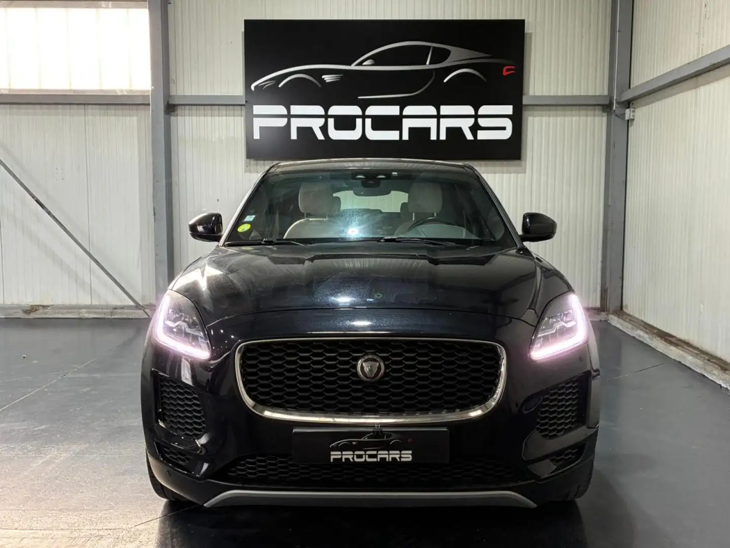 Jaguar E-Pace D150 - AWD - BVA Schwarz - 2