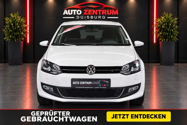 Volkswagen Polo view 3