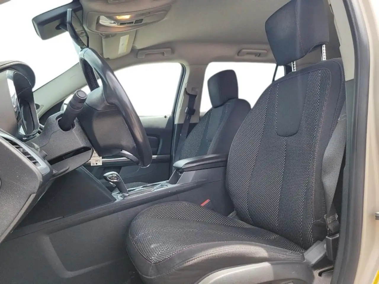 GMC Terrain photo GMC Terrain