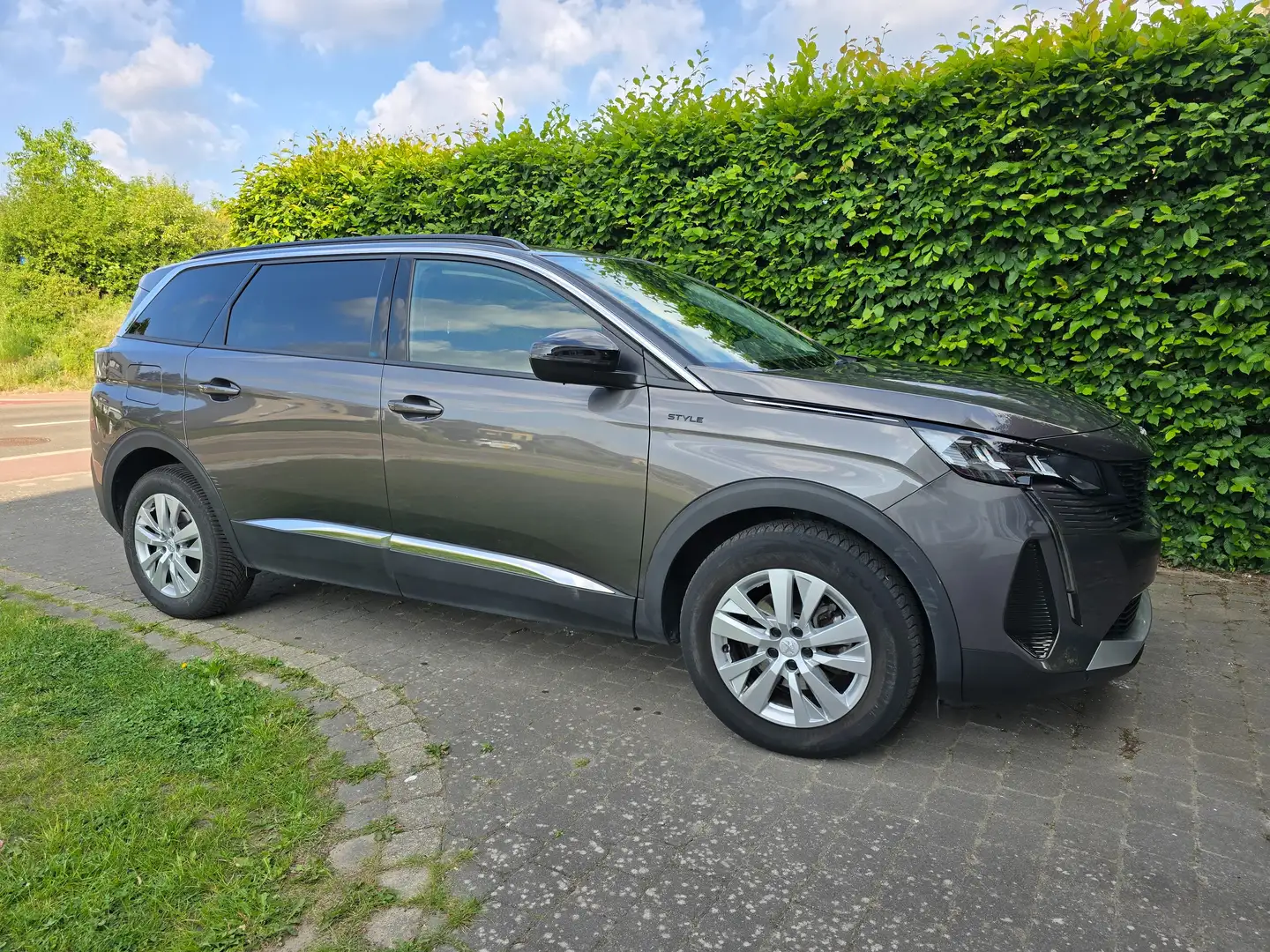 Peugeot 5008 5008 BlueHDi 130 EAT8 Allure Grijs - 1