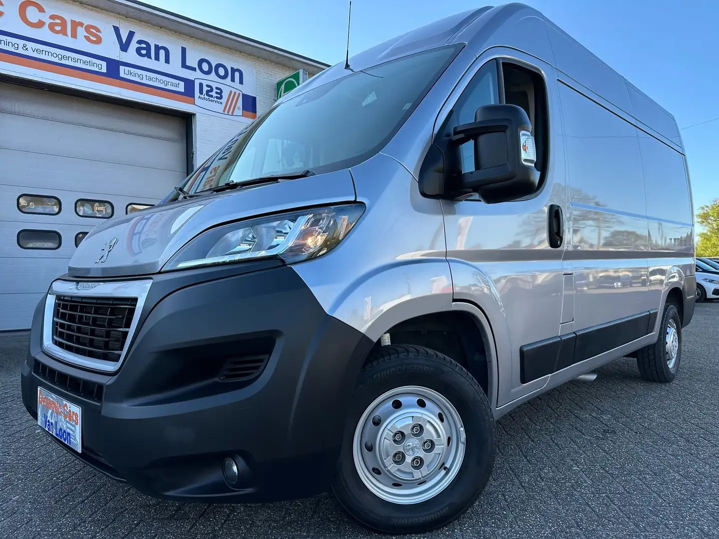 Peugeot Boxer 2.2 HDi L2H2 Camera, Trekhaak, Cruise Gps Usb/Blue Plateado - 1