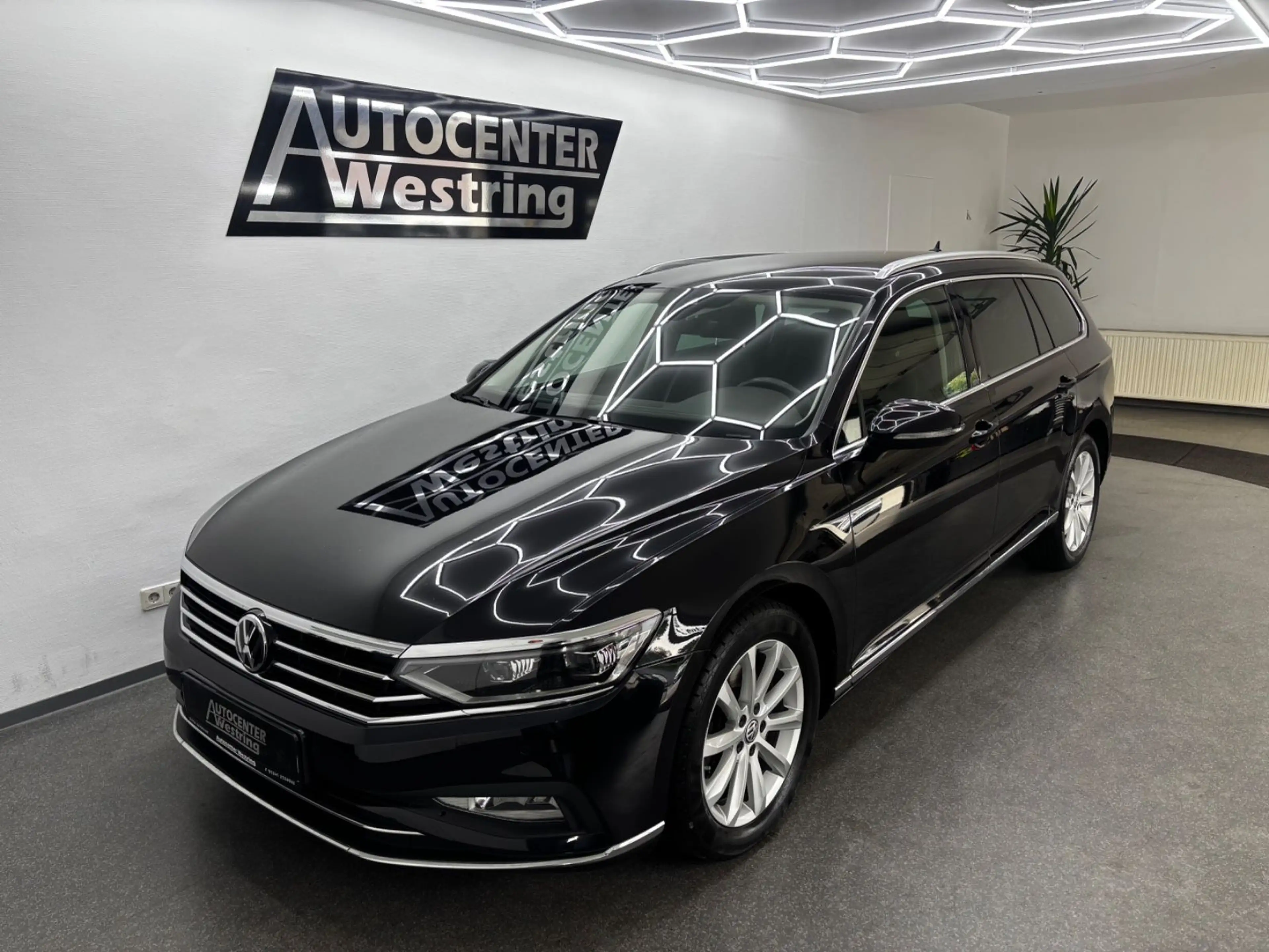 Volkswagen Passat Variant 2.0 TDI  Elegance *DSG*Kamera*AHK — photo 5