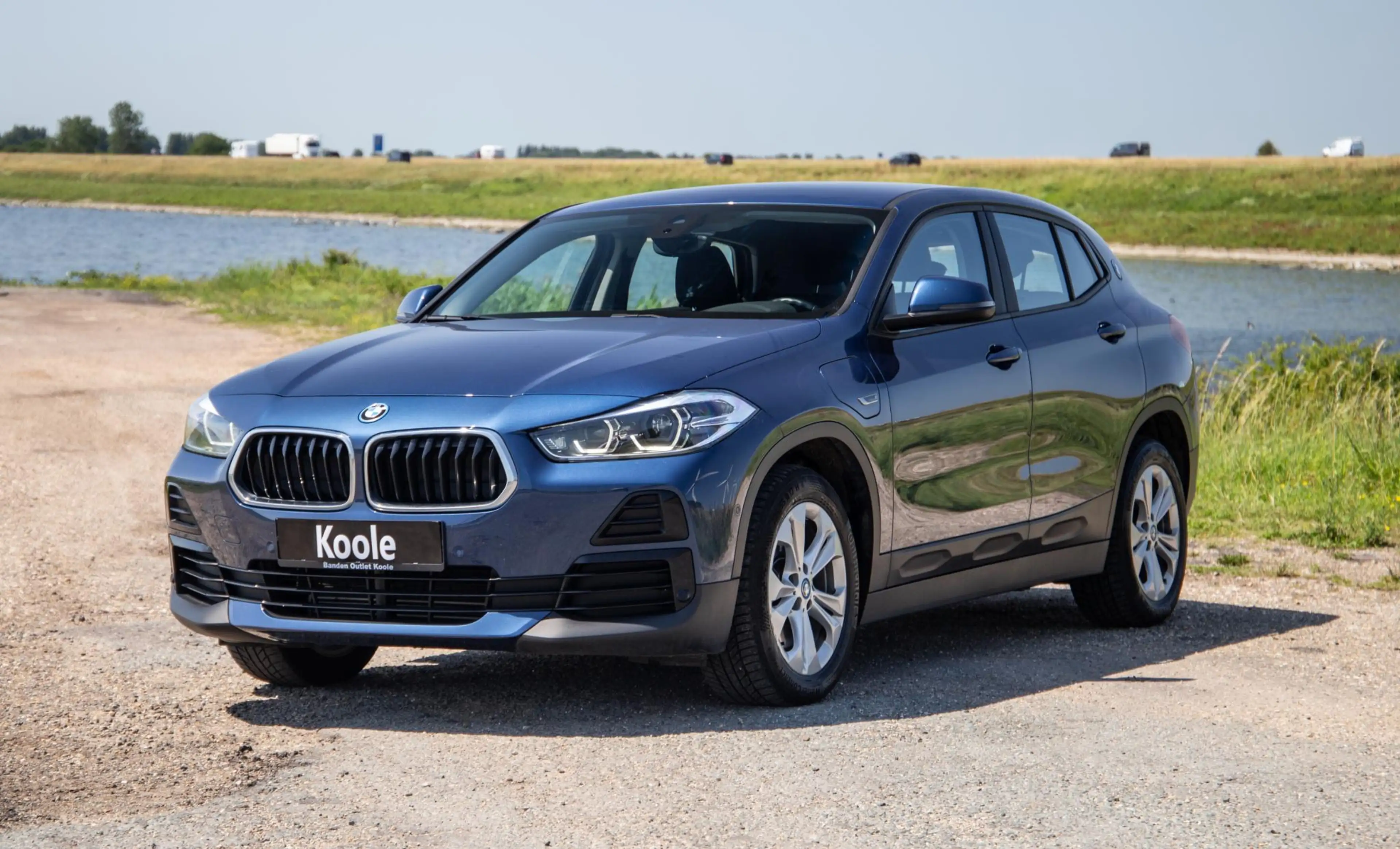 BMW X2 xDrive25e Executive CAMERA / PLUG IN HYBRID / STOE — photo 6