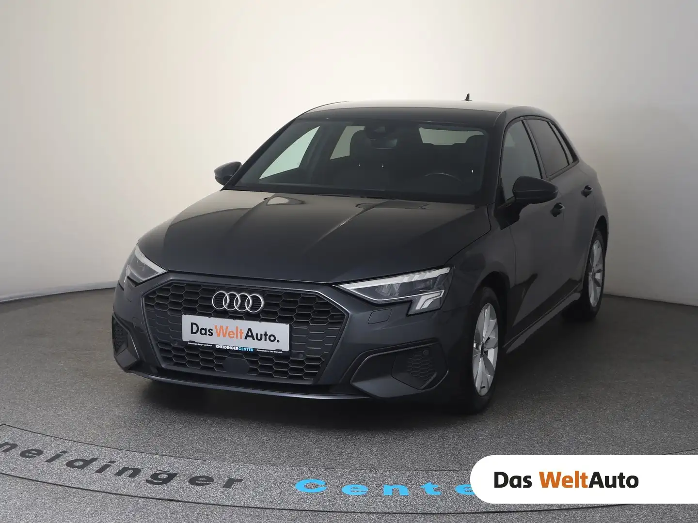 Audi A3 30 TFSI intense Grau - 1