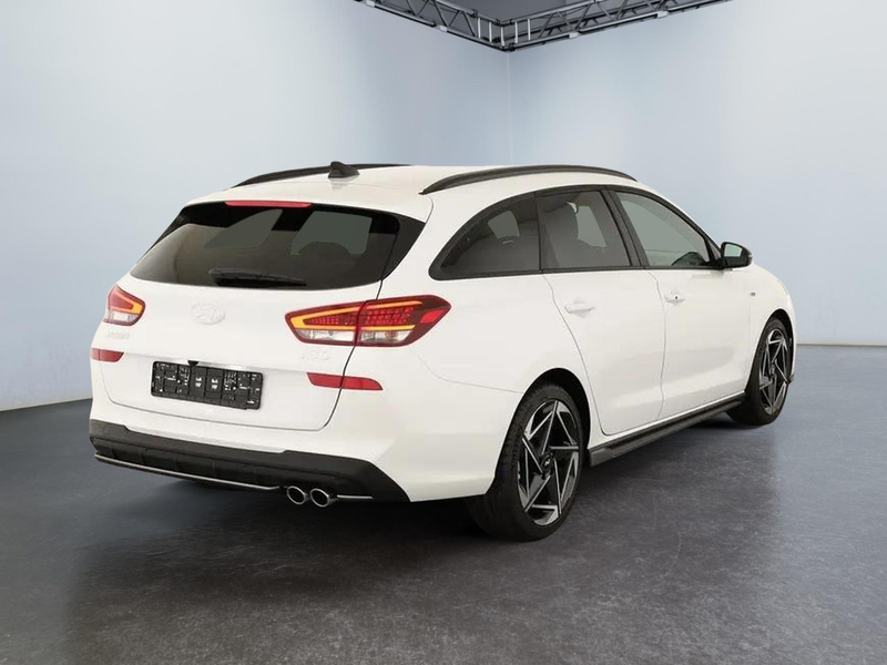 Hyundai i30 Kombi N Line 1.6 T-GDI DCT N-Line Navigation Ka... — photo 3
