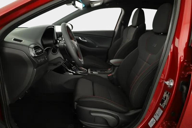 Hyundai i30 Kombi N Line 1.6 T-GDI DCT N-Line Navigation Ka... — photo 9