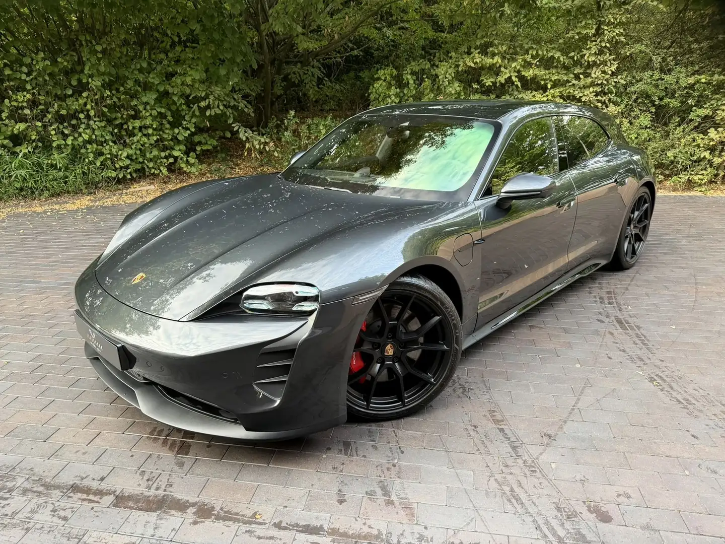 Porsche Taycan GTS Sport Turismo/Pano/Head-Up/Ventilation/Full! Grijs - 2