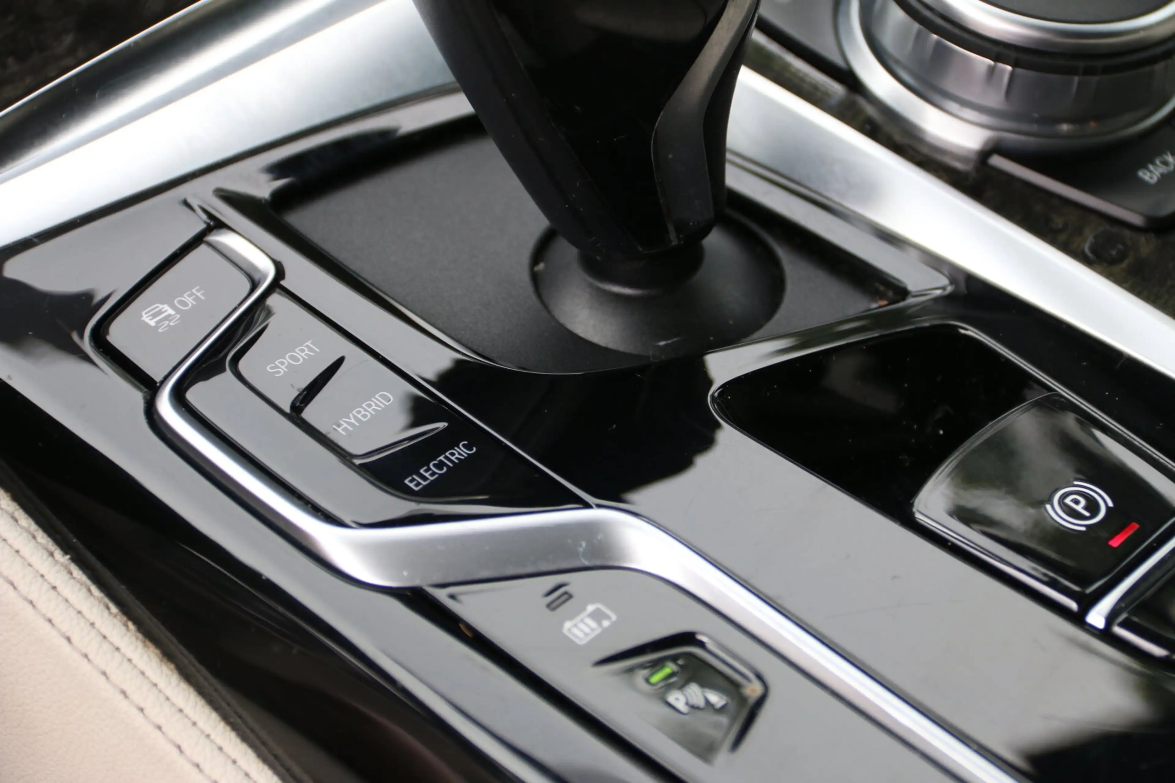 BMW 545 5-serie 545e xDrive High Executive M-PAKKET — photo 12