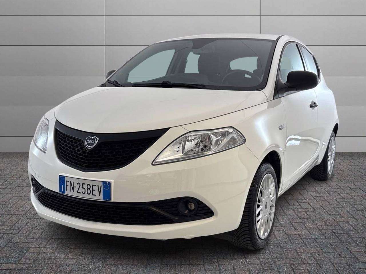 2018 Lancia YPSILON