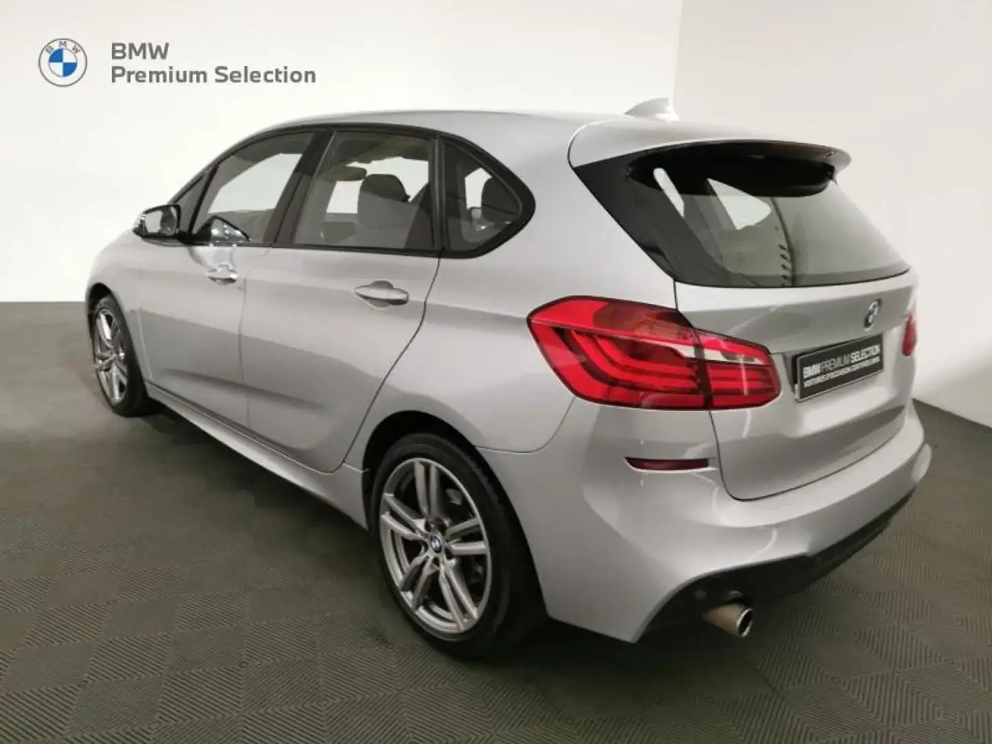 BMW 218 218iA 136ch M Sport Argent - 2