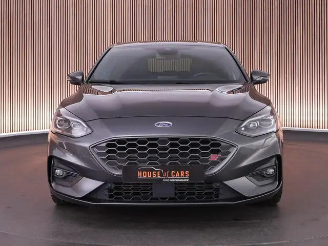 Ford Focus view 11