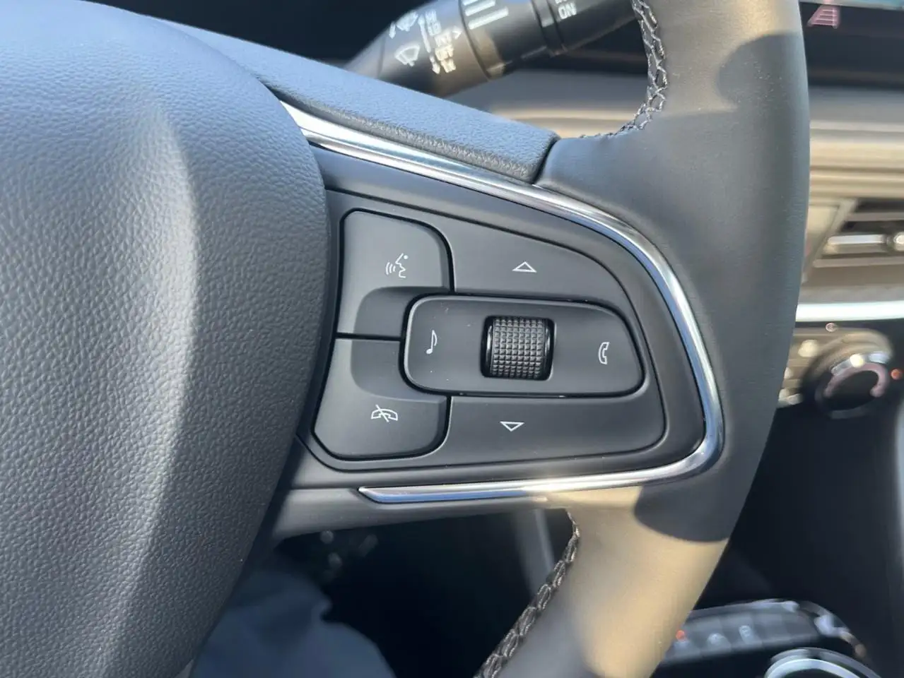 Buick Encore photo Buick Encore