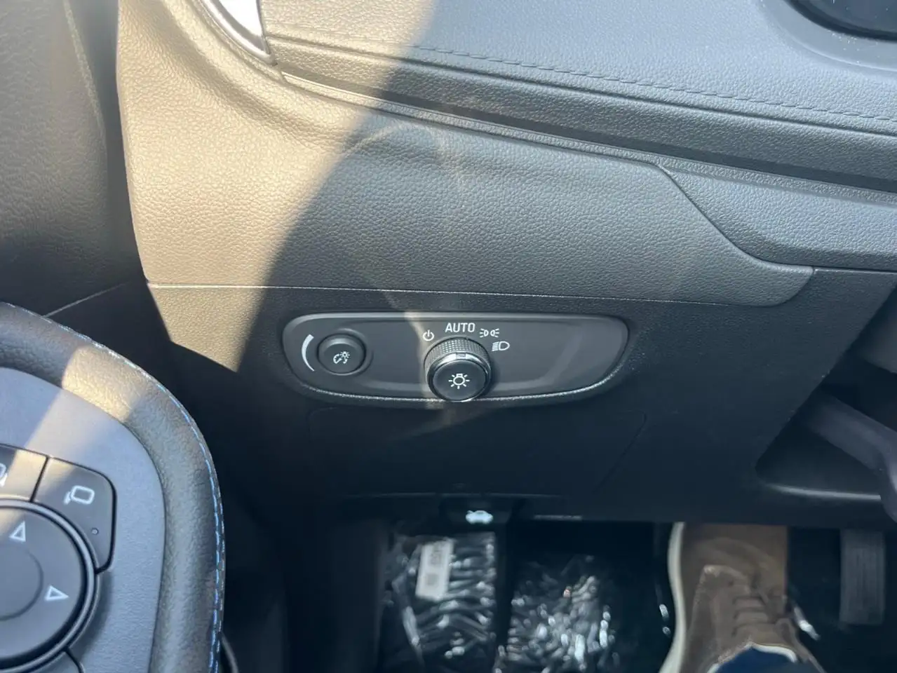 Buick Encore photo Buick Encore