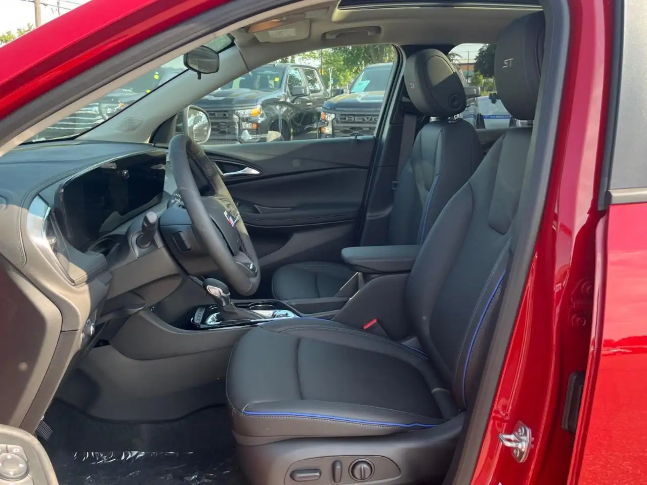 Buick Encore photo Buick Encore