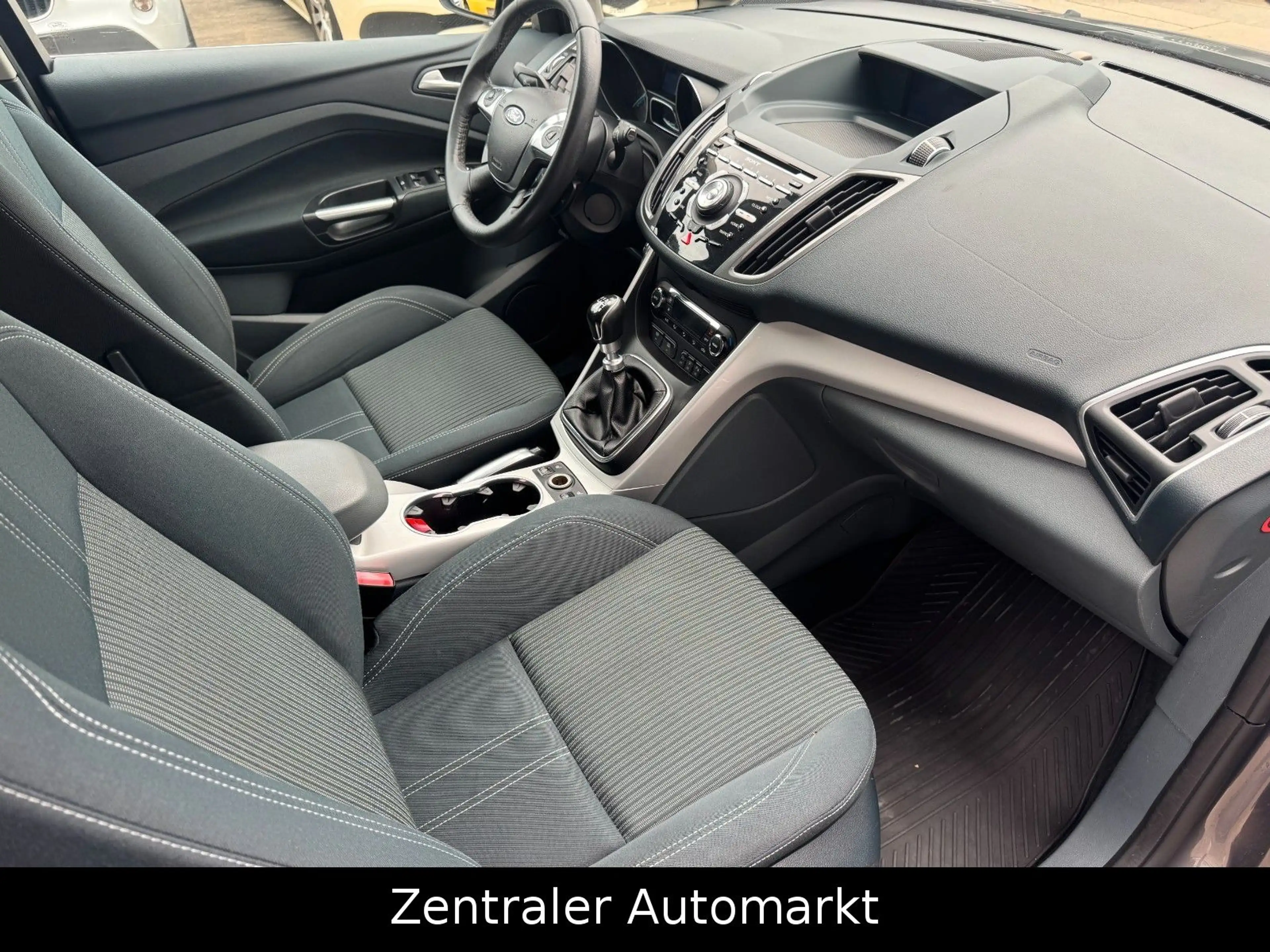 Ford Grand C-Max C-Max Grand Titanium/Xenon/Navi/Kamera/7-Sitzer — photo 12