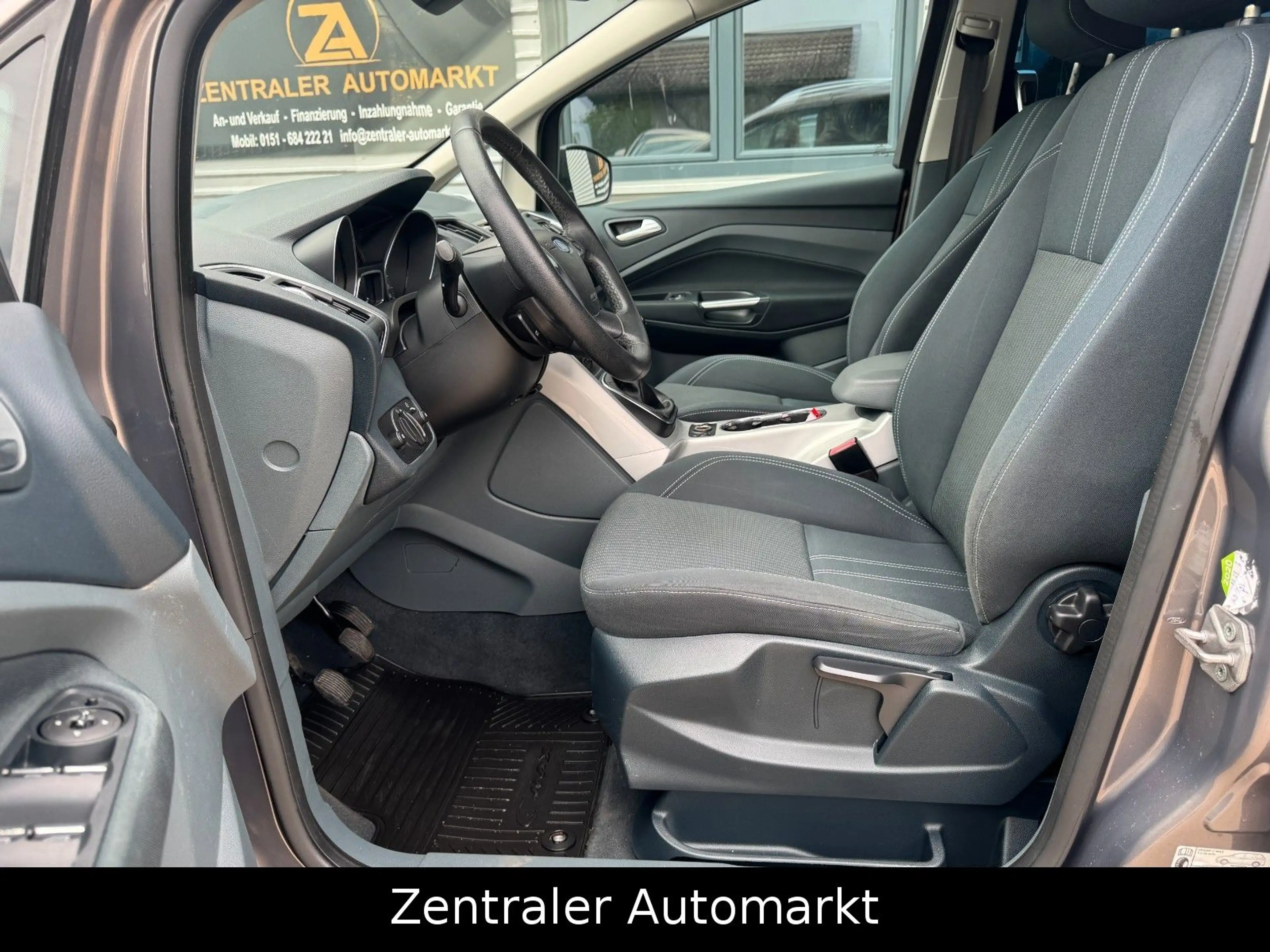 Ford Grand C-Max C-Max Grand Titanium/Xenon/Navi/Kamera/7-Sitzer — photo 10