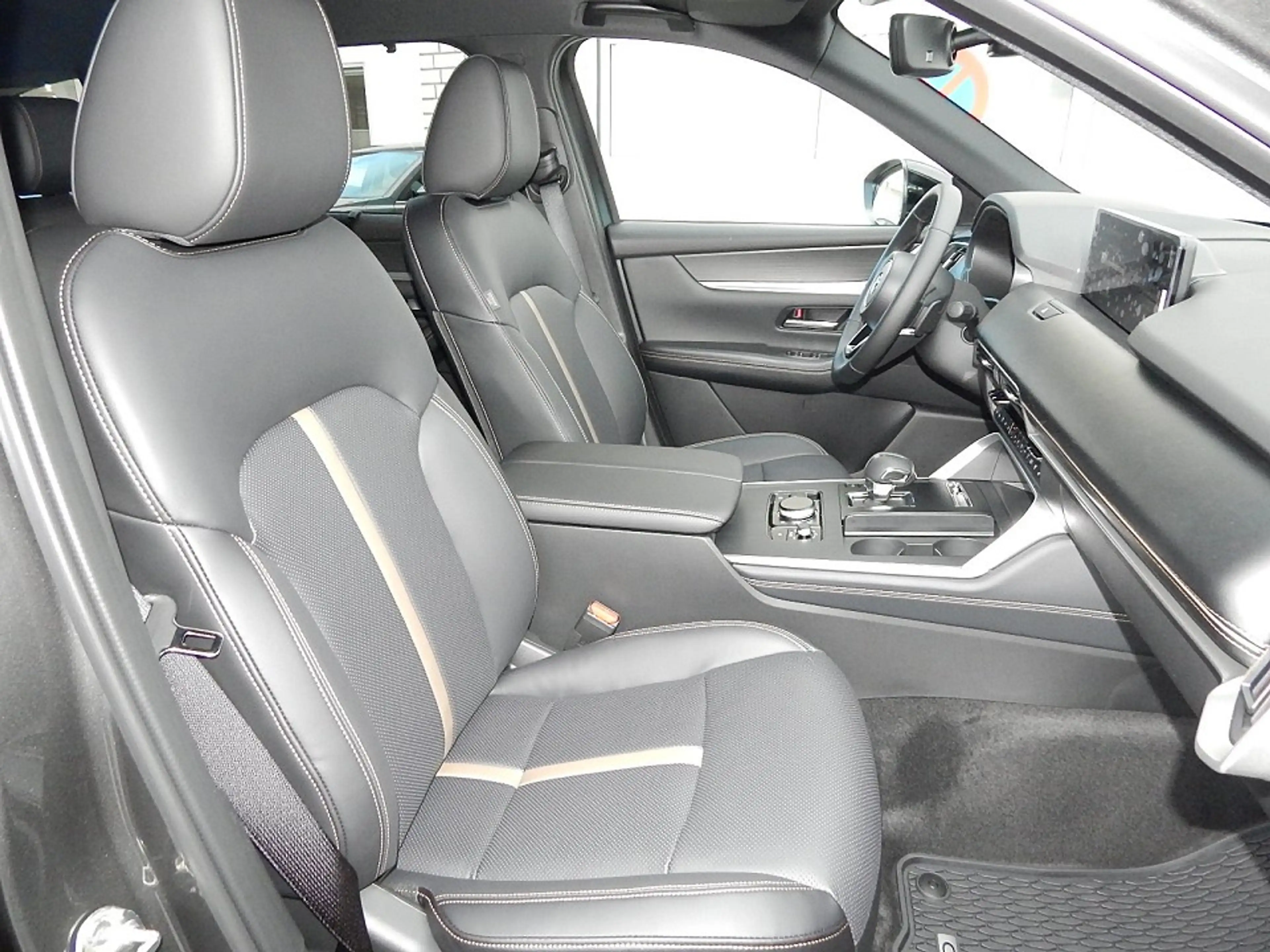 Mazda CX-80 e-SKYACTIV D 254ps AWD Homura Plus — photo 10