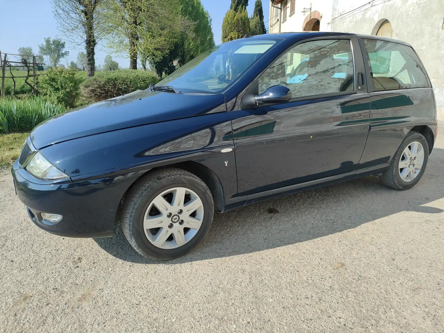 Lancia Ypsilon Y 1.2 Unica - 1