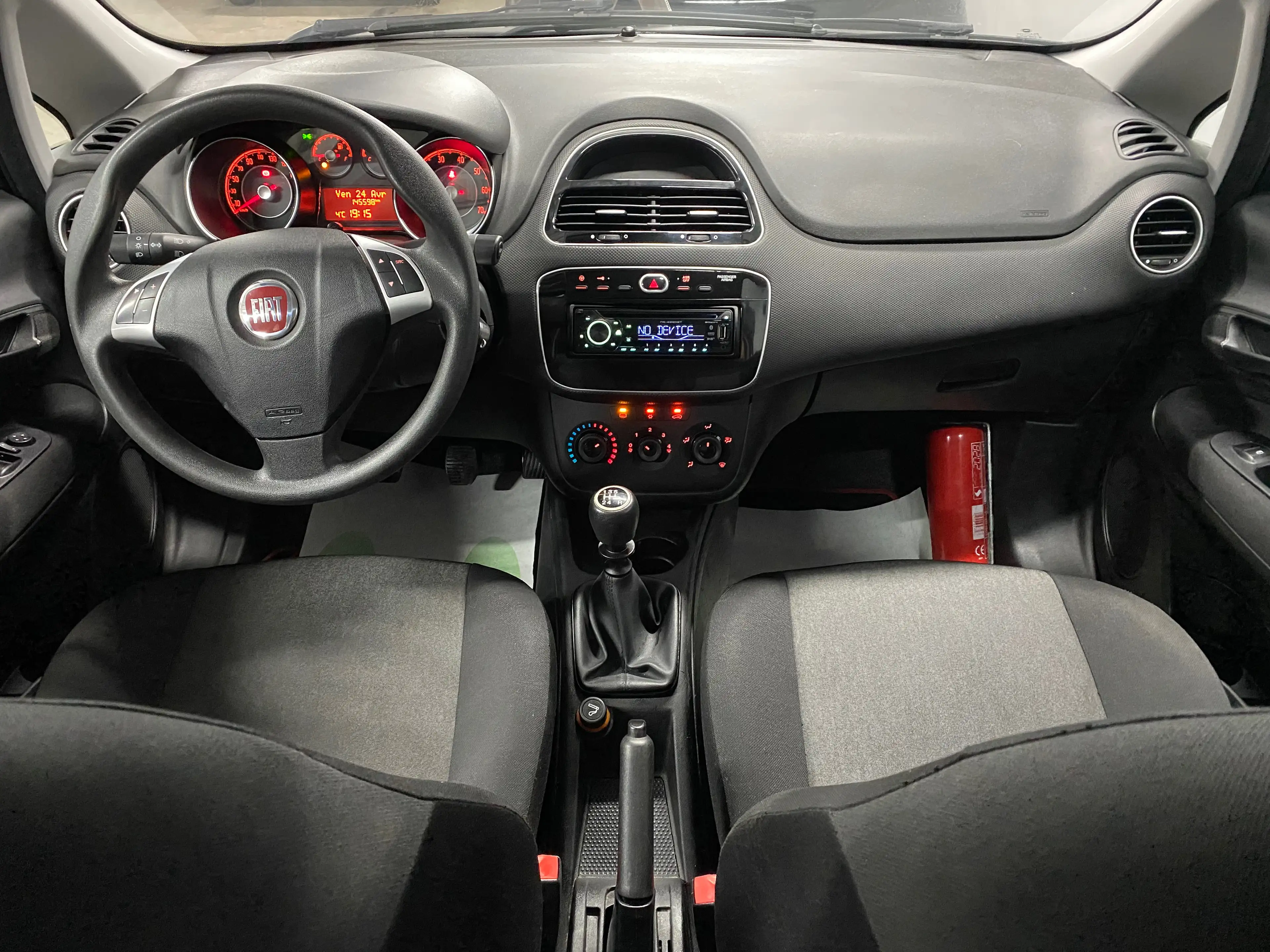 Fiat Punto 1.2i STREET 🏳️ GARANTIE 12 MOIS 🏳️ — photo 8