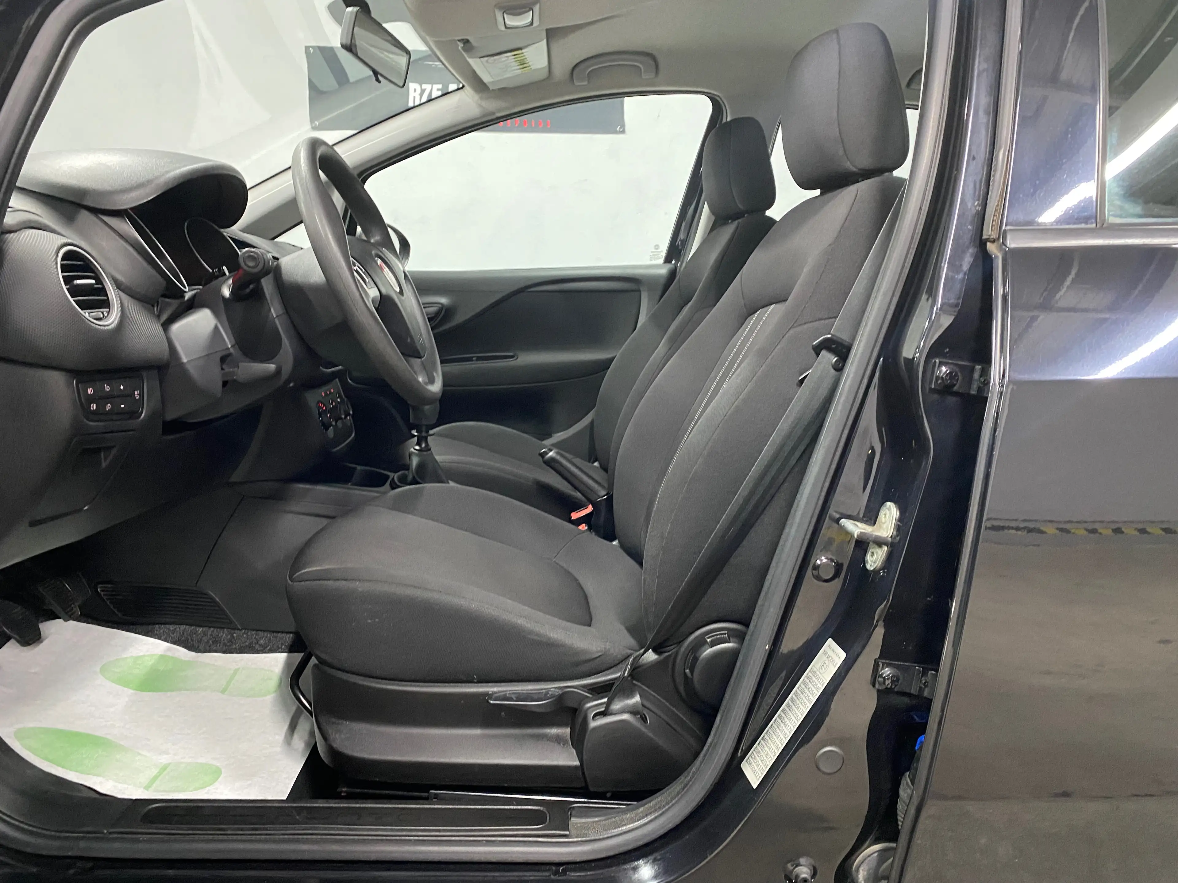 Fiat Punto 1.2i STREET 🏳️ GARANTIE 12 MOIS 🏳️ — photo 9