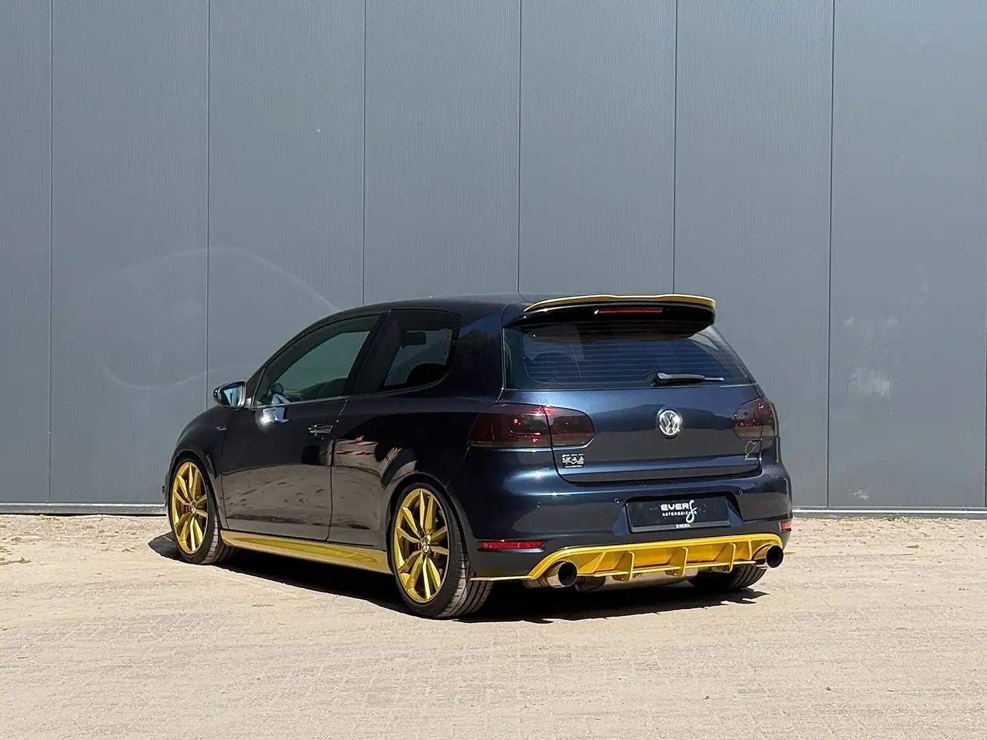 Volkswagen Golf GTI 2.0 405PK, Stage 3, Circa €15000 aanpassingen!! Azul - 2