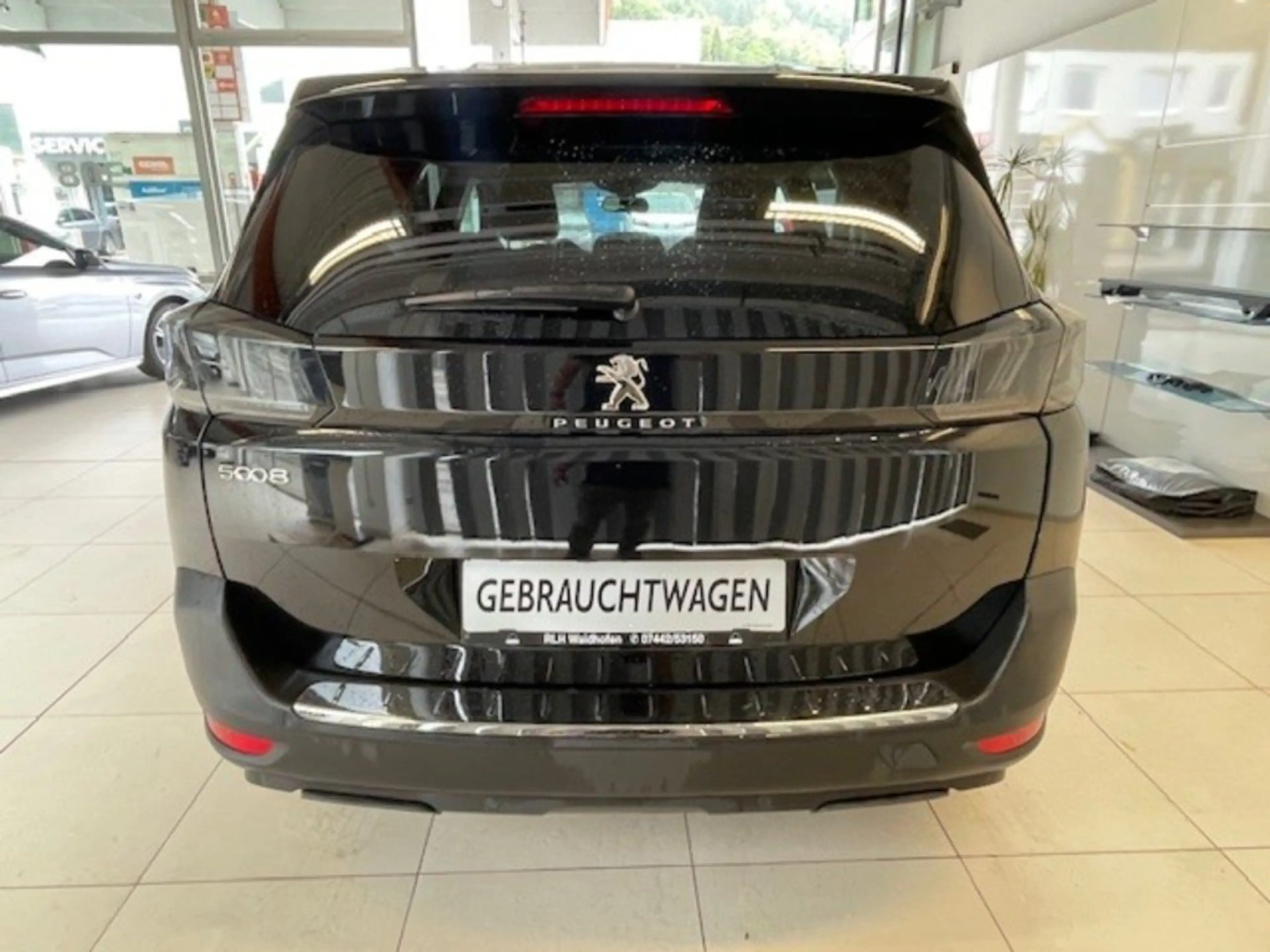 Peugeot 5008 ALL PT 130 EAT8 — photo 5