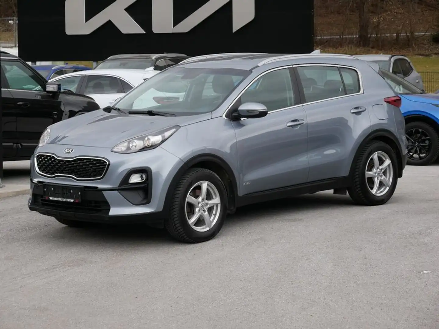 Kia Sportage 1,6 CRDI MHD AWD Silber DCT Aut. Silber - 1