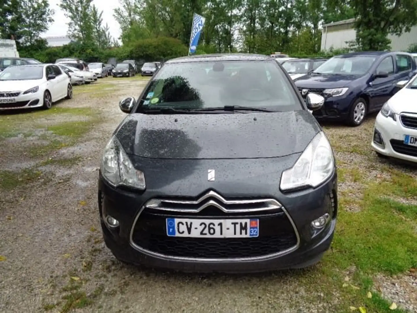Citroen DS3 1.6 E-HDI90 AIRDREAM GRAPHIC ART Gris - 2